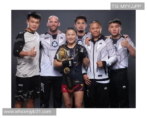 张伟丽心目中的足球偶像是谁他在赛场上的表现让她印象深刻