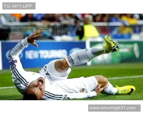 渣男足球明星揭秘他在场外的情感纠葛与绯闻故事