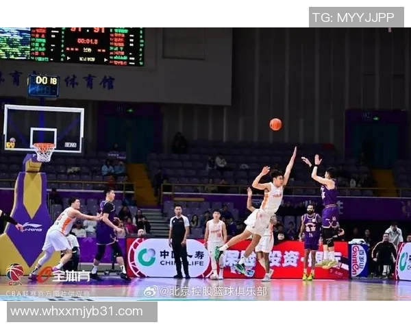 北控与福建激战正酣比分悬念迭起球迷热情高涨